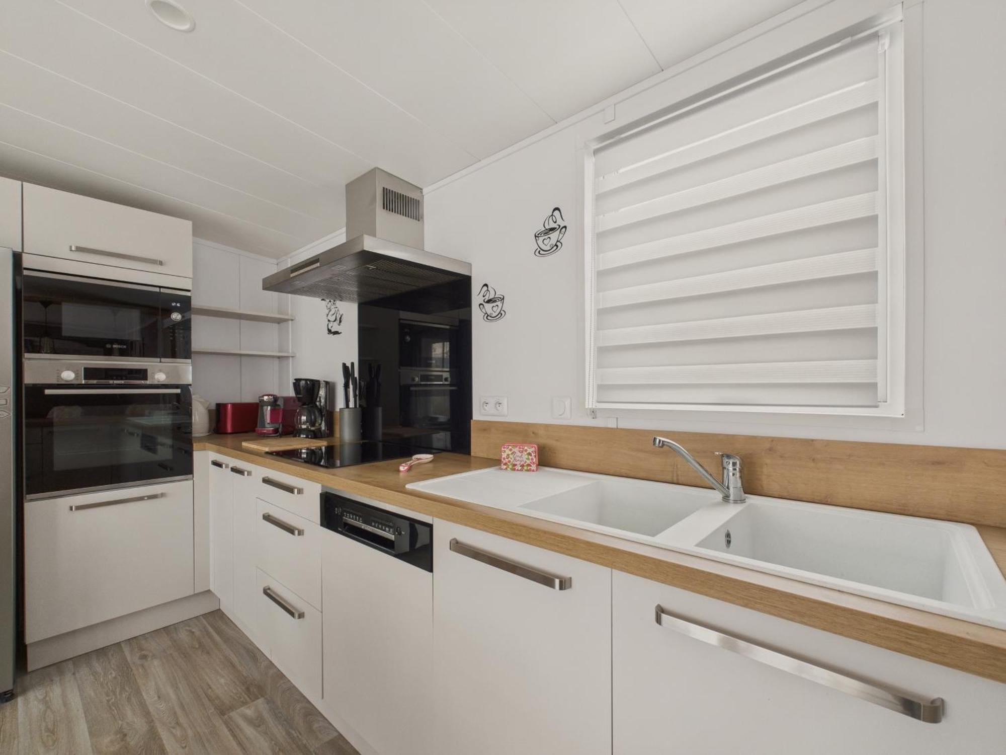 Joli Chalet Pour 6 - Domaine Avec Piscine Brétignolles-sur-Mer Екстериор снимка